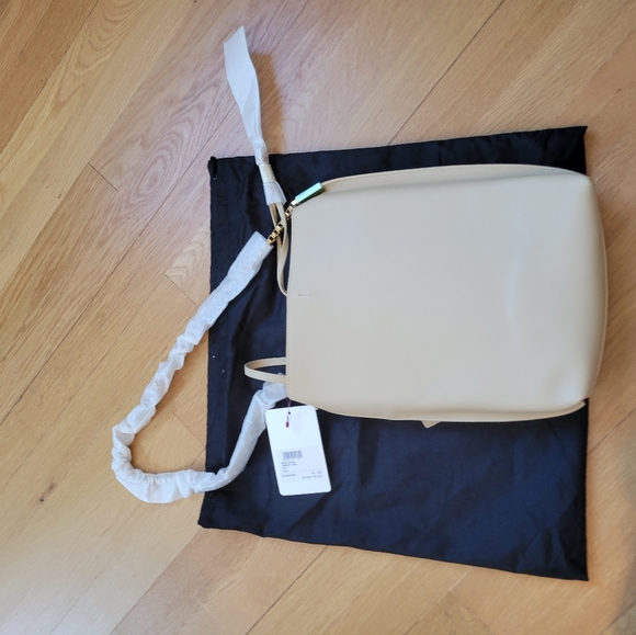 Saint laurent Suzanne small leather shoulder bag NWT - Picture 15 of 15